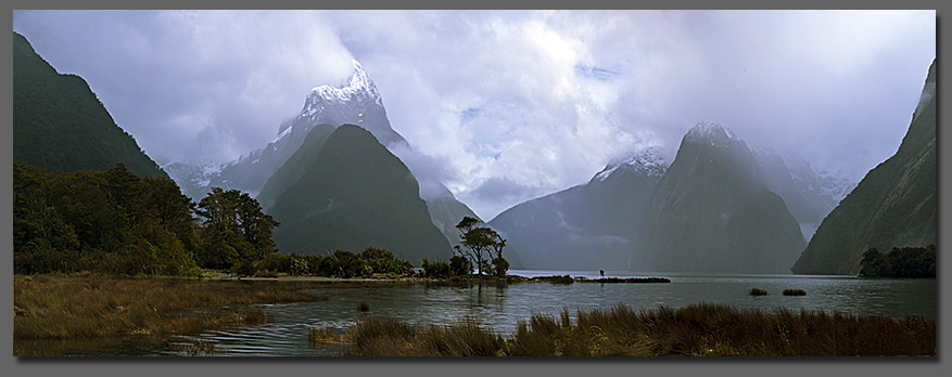 Mitre Peak & Milford Sound Fiordland
